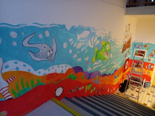 Malovaná zeď v mateřské škole