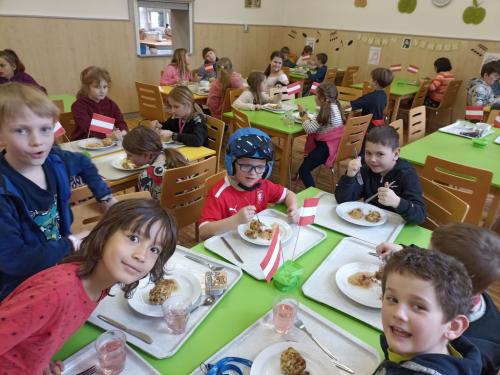 Rakouský den ve&nbsp;školní jídelně