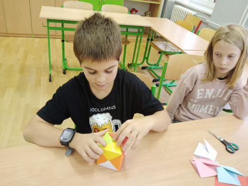 Origami kostka v ŠD III